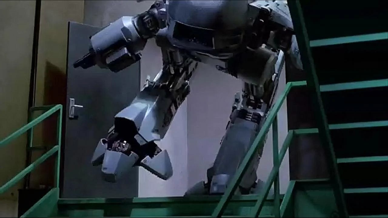 Да, у ED-209 есть автоматические пушки и ракетница, но с лестницей ему не справиться